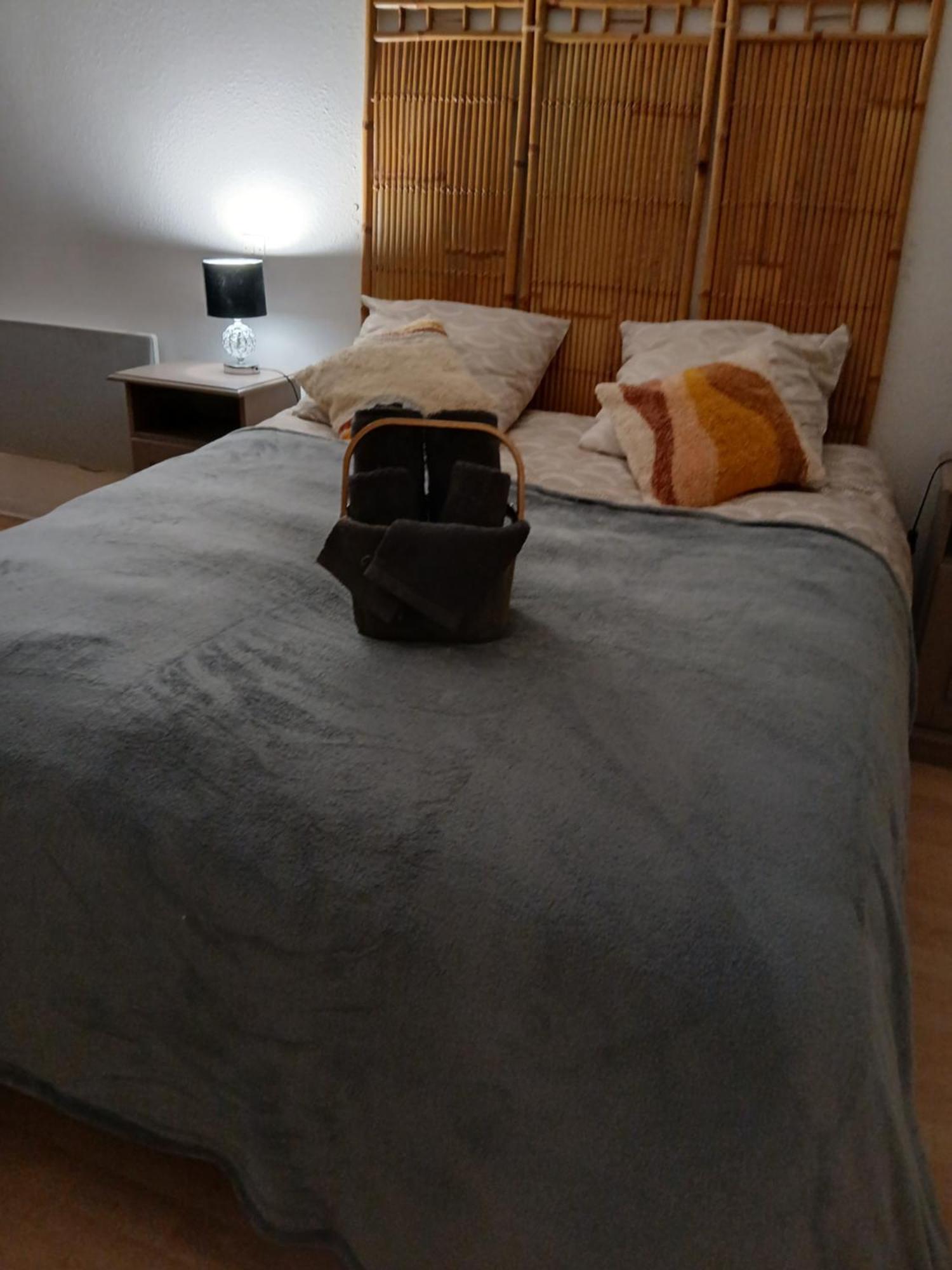 Le Pin  Domaine Des Ifs B&B 외부 사진